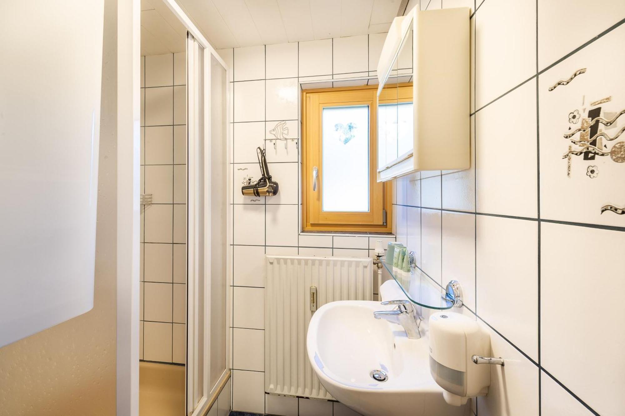 Apartmenthaus Pastner Am Teich Uebelbach Bagian luar foto